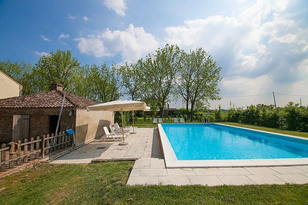 Agriturismo Principe Pio Villa Crespino 0*,  Italia